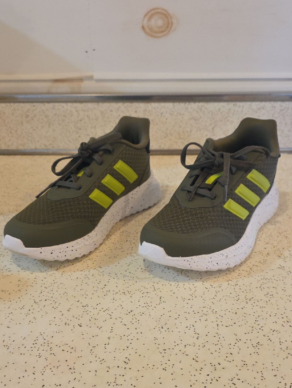 Adidas Youth Cloudfoam Shoes Olive Green Lime Green Stripes 4
